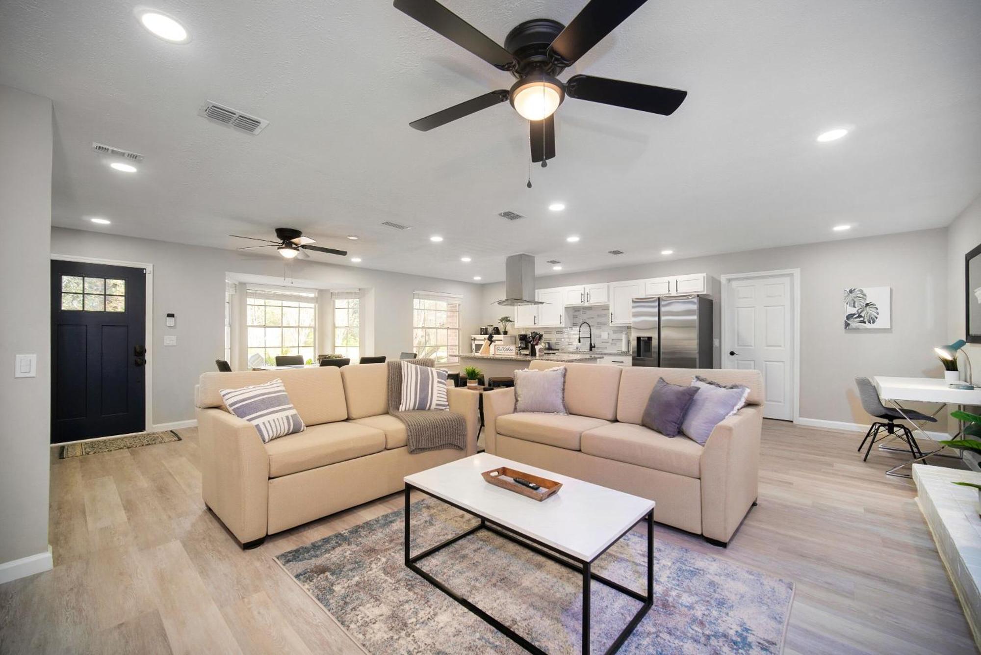 Luxe Poolside Escape In Julington Creek Βίλα Τζάκσονβιλ Εξωτερικό φωτογραφία